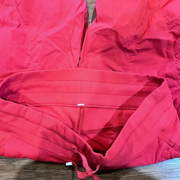 Lululemon 6 - Picture 3 of 4